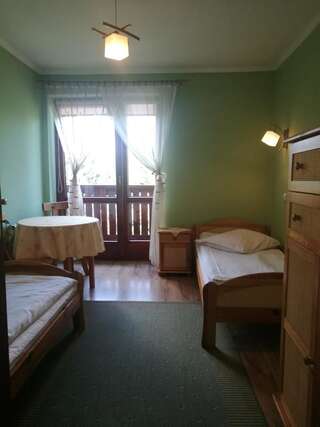 Проживание в семье Willa Przekop Сромовце-Выжне Двухместный номер с 2 отдельными кроватями и собственной ванной комнатой за пределами номера-2